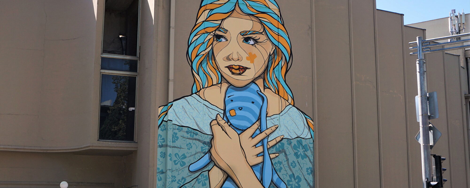 Girl with a Bunny - El Bocho