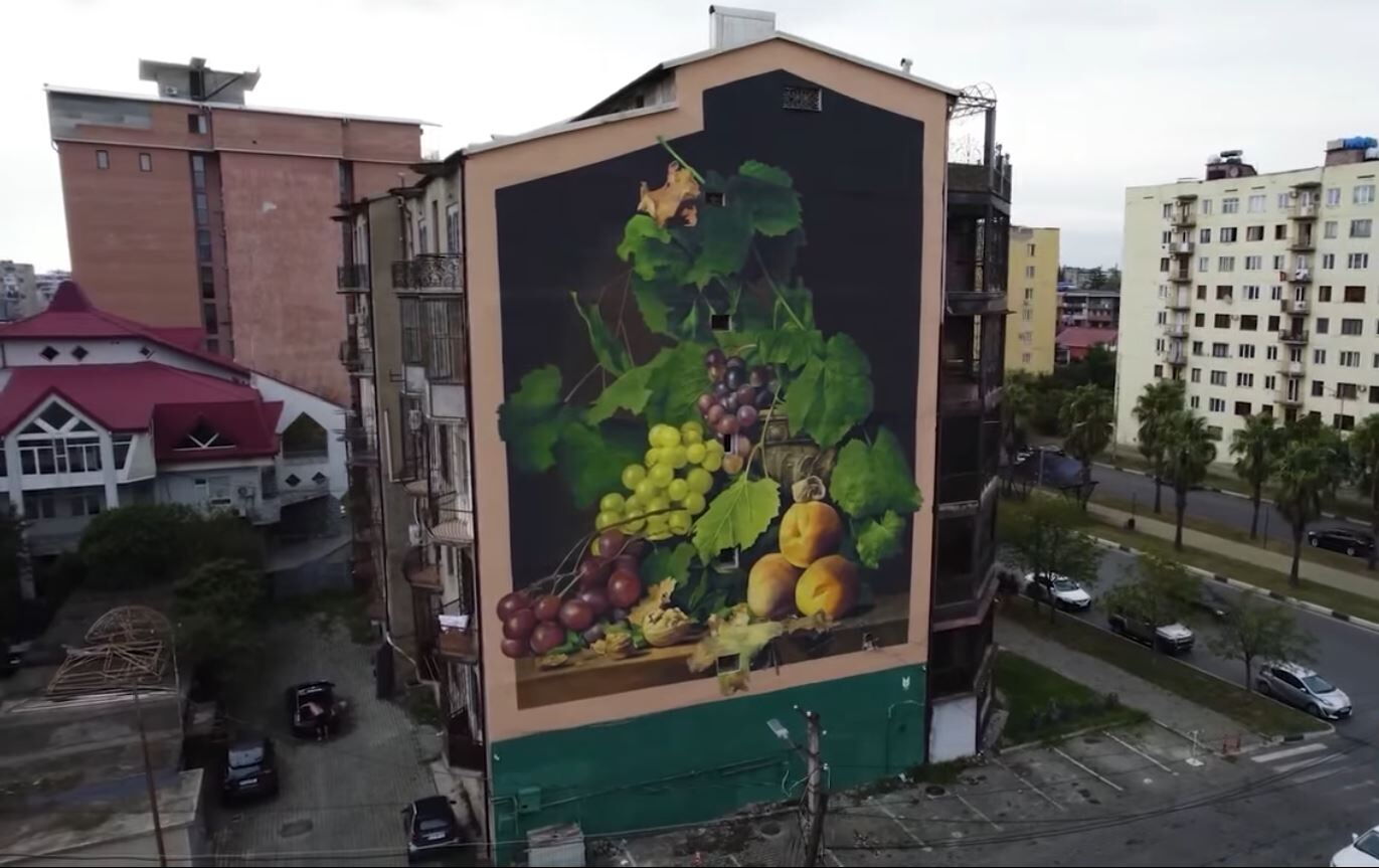 Grapes & Fruits - Afzan Pirzade & TMF Studio